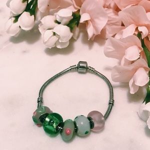 Beaded Charm Bracelet 🌷